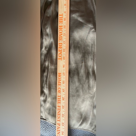 Philosophy Women’s Satin-Feel Long Sleeve Blouse w/Pleating Details; Size XS - Picture 11 of 11